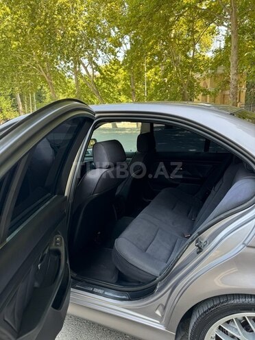 BMW 528 1997, 281,000 km - 2.8 l - Mingəçevir