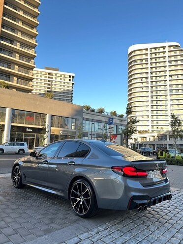 BMW 520 2017, 175,500 km - 2.0 l - Bakı