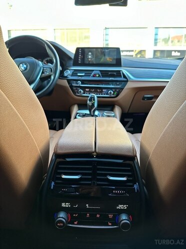 BMW 520 2017, 175,500 km - 2.0 l - Bakı