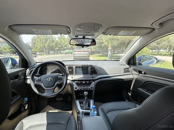 Hyundai Elantra 2017, 92,000 km - 2.0 l - Bakı