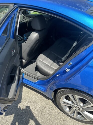 Hyundai Elantra 2017, 92,000 km - 2.0 l - Bakı