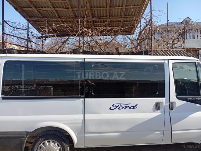 Ford Transit 2011, 555,555 km - 2.2 л - Qusar