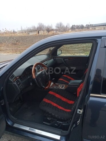 Mercedes E 270 2000, 589,000 km - 2.7 л - Yevlax