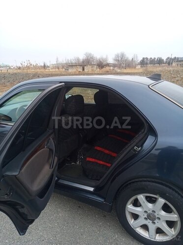 Mercedes E 270 2000, 589,000 km - 2.7 л - Yevlax