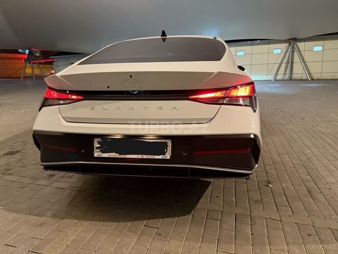Hyundai Elantra 2024, 32,000 km - 1.6 л - Bakı