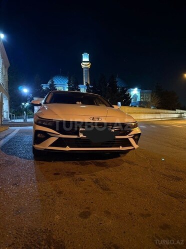 Hyundai Elantra 2024, 32,000 km - 1.6 л - Bakı