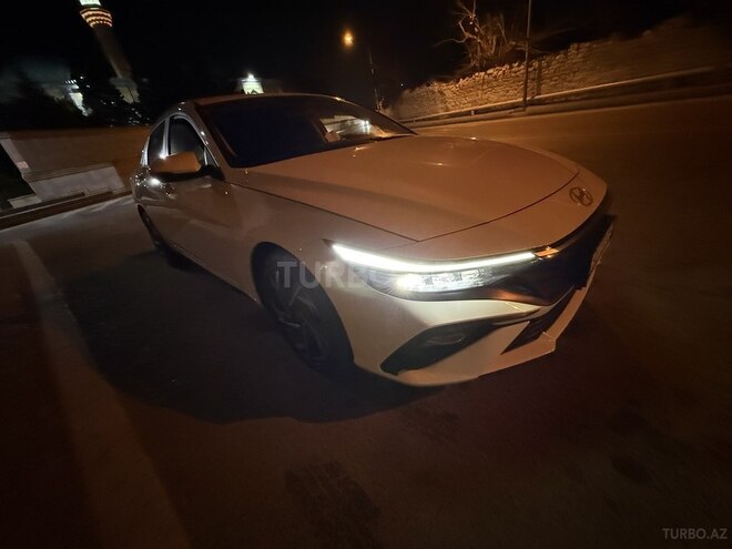 Hyundai Elantra 2024, 32,000 km - 1.6 л - Bakı