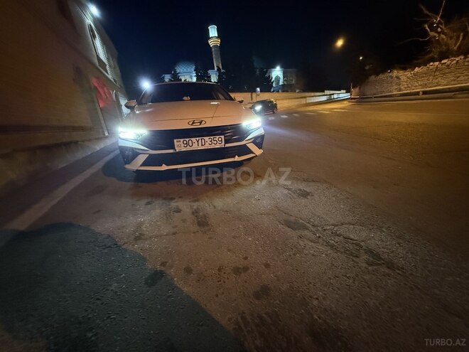 Hyundai Elantra 2024, 32,000 km - 1.6 л - Bakı