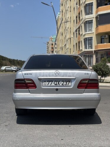 Mercedes E 270 2001, 360,000 km - 2.7 l - Xırdalan
