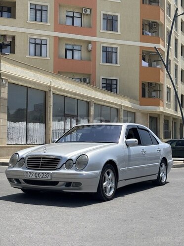 Mercedes E 270 2001, 360,000 km - 2.7 l - Xırdalan