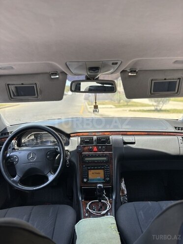 Mercedes E 270 2001, 360,000 km - 2.7 l - Xırdalan