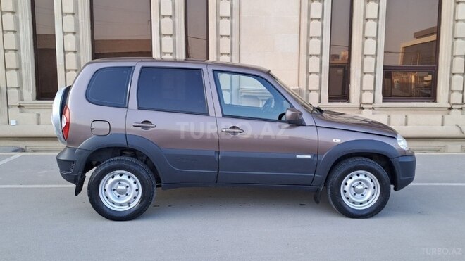 Chevrolet Niva 2014, 215,000 km - 1.7 l - Bakı