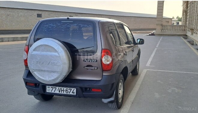 Chevrolet Niva 2014, 215,000 km - 1.7 l - Bakı