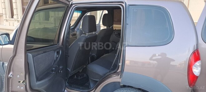Chevrolet Niva 2014, 215,000 km - 1.7 l - Bakı