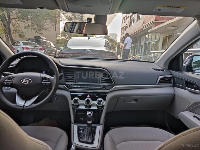Hyundai Elantra 2019, 83,959 km - 2.0 l - Bakı