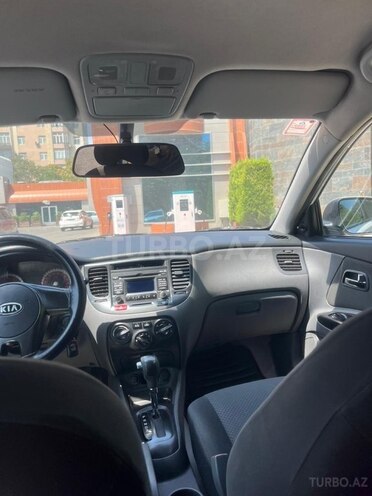 Kia Rio 2011, 180,700 km - 1.6 л - Bakı