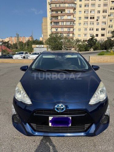 Toyota Aqua 2017, 142,000 km - 1.5 l - Bakı