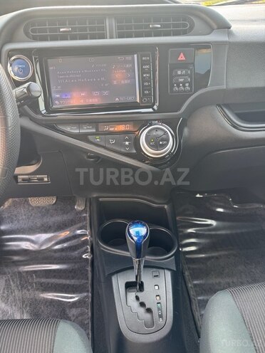 Toyota Aqua 2017, 142,000 km - 1.5 l - Bakı