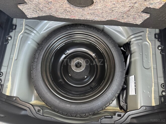 Toyota Aqua 2017, 142,000 km - 1.5 l - Bakı