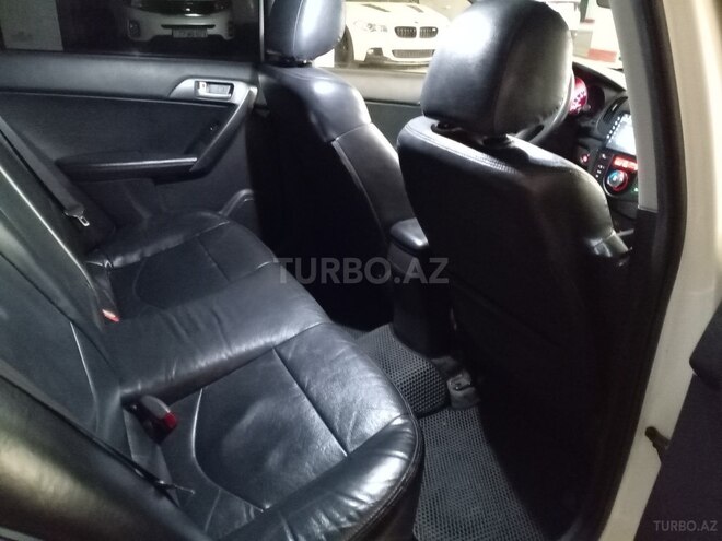 Kia Cerato 2011, 165,000 km - 1.6 l - Sumqayıt