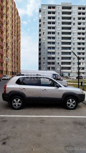 Hyundai Tucson 2007, 272,000 km - 2.0 l - Bakı