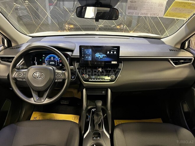 Toyota Corolla Cross 2025, 0 km - 2.0 л - Bakı