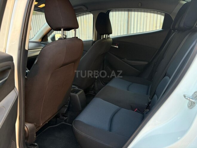 Toyota Yaris iA 2016, 230,000 km - 1.5 л - Bakı
