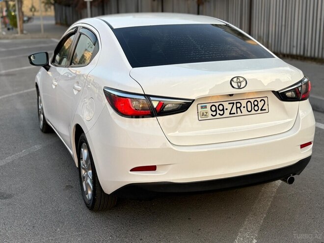 Toyota Yaris iA 2016, 230,000 km - 1.5 л - Bakı