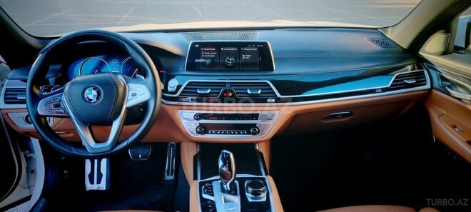 BMW 740Le 2018, 124,000 km - 2.0 l - Bakı