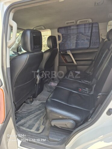 Toyota Land Cruiser Prado 2010, 219,000 km - 2.7 л - Bakı