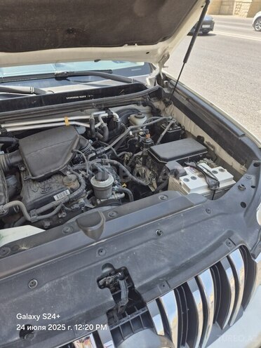 Toyota Land Cruiser Prado 2010, 219,000 km - 2.7 л - Bakı
