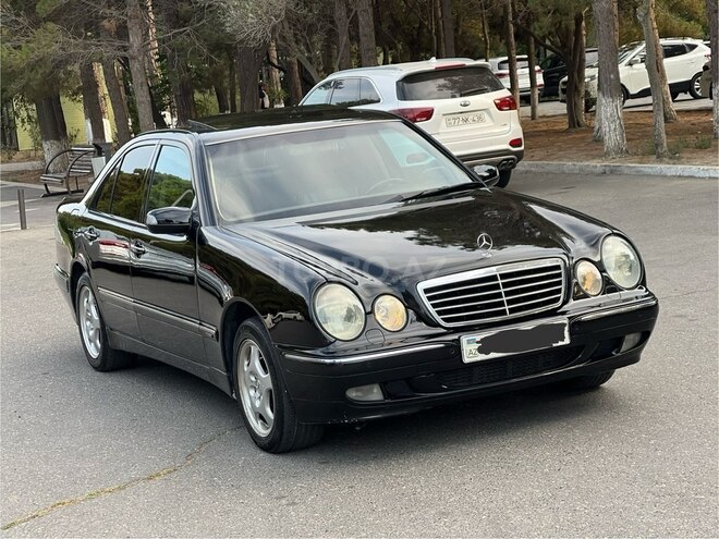 Mercedes E 270 2001, 354,789 km - 2.7 l - Bakı