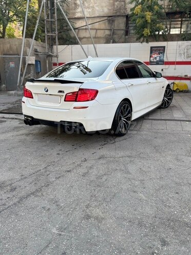 BMW 528 2011, 268,000 km - 2.0 л - Bakı