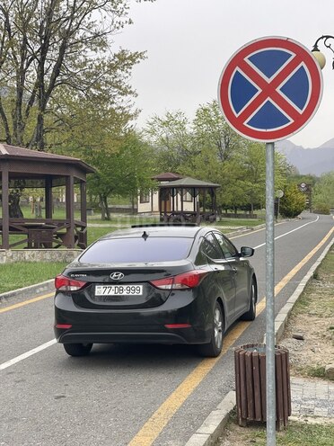 Hyundai Elantra 2015, 138,000 km - 1.8 л - Bakı