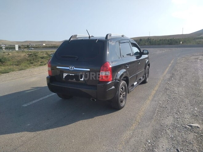 Hyundai Tucson 2007, 266,000 km - 2.0 l - Qax