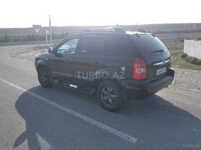 Hyundai Tucson 2007, 266,000 km - 2.0 l - Qax