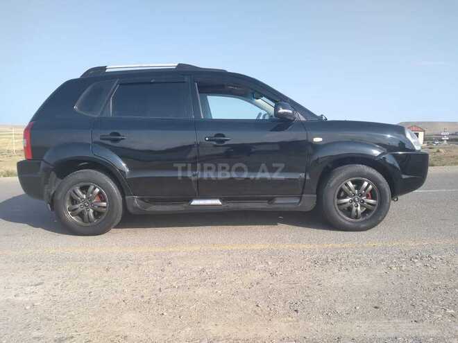 Hyundai Tucson 2007, 266,000 km - 2.0 l - Qax