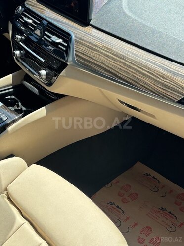 BMW 520 2017, 161,400 km - 2.0 l - Bakı