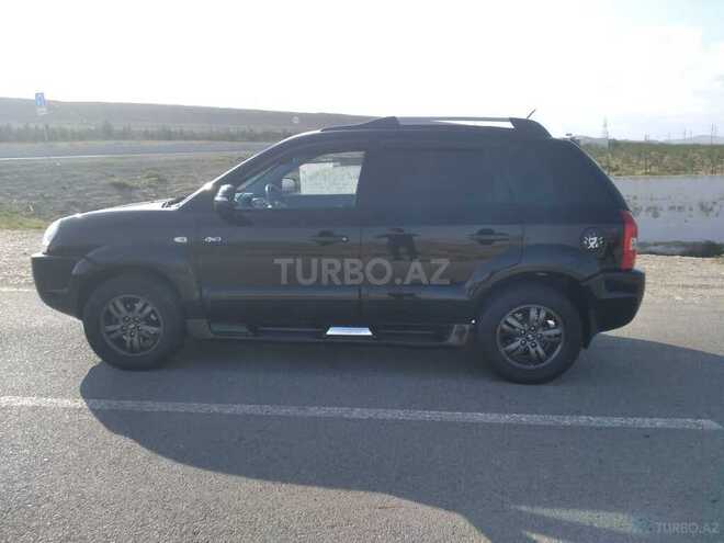 Hyundai Tucson 2007, 266,000 km - 2.0 l - Qax
