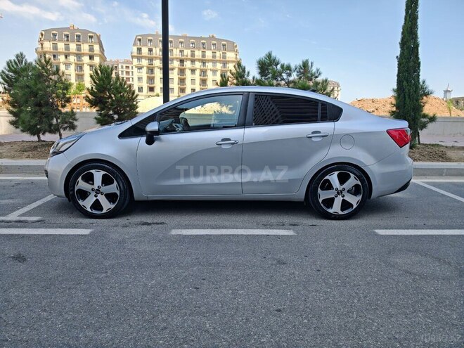 Kia Rio 2011, 229,000 km - 1.4 л - Bakı