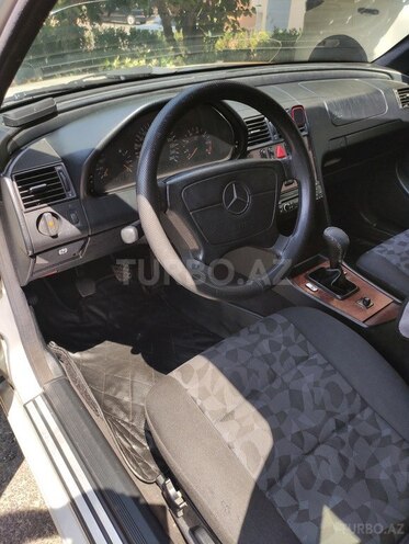 Mercedes C 200 1998, 636,486 km - 2.0 l - Bakı