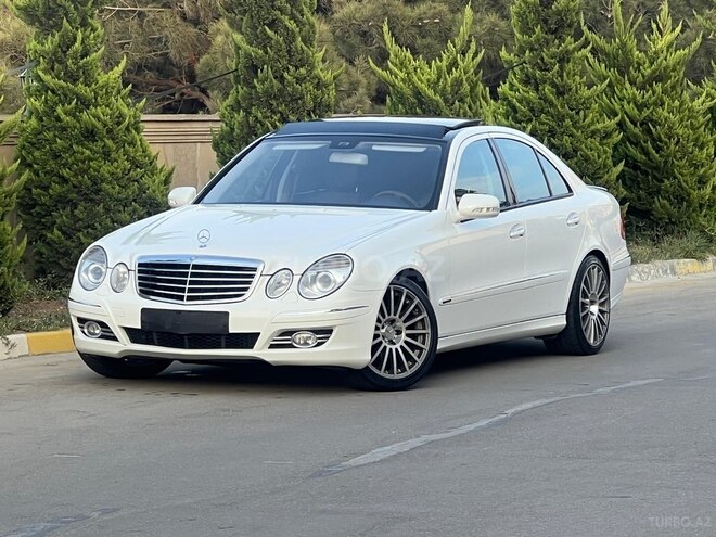 Mercedes E 320 2004, 268,000 km - 3.2 l - Bakı