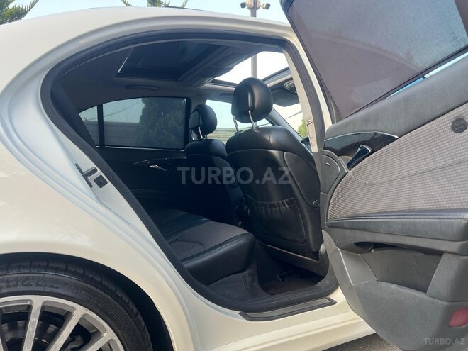 Mercedes E 320 2004, 268,000 km - 3.2 l - Bakı