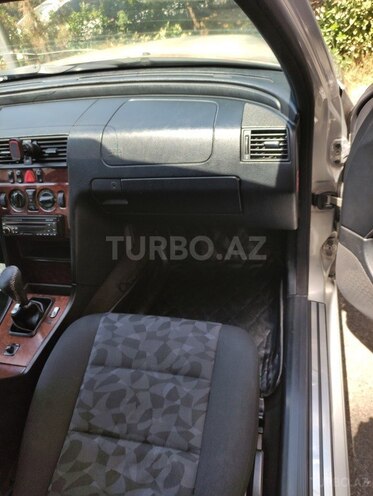 Mercedes C 200 1998, 636,486 km - 2.0 l - Bakı