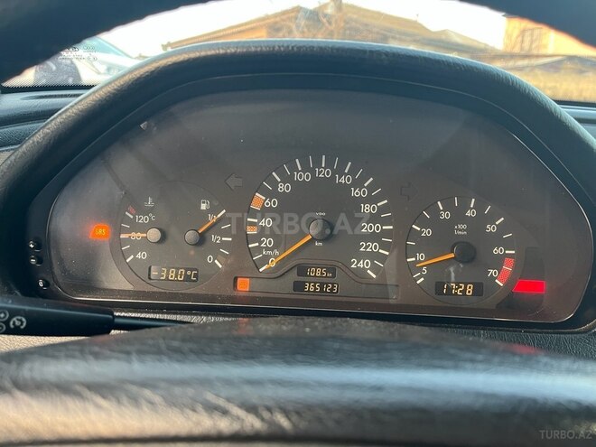 Mercedes C 180 1997, 354,000 km - 1.8 l - Bakı