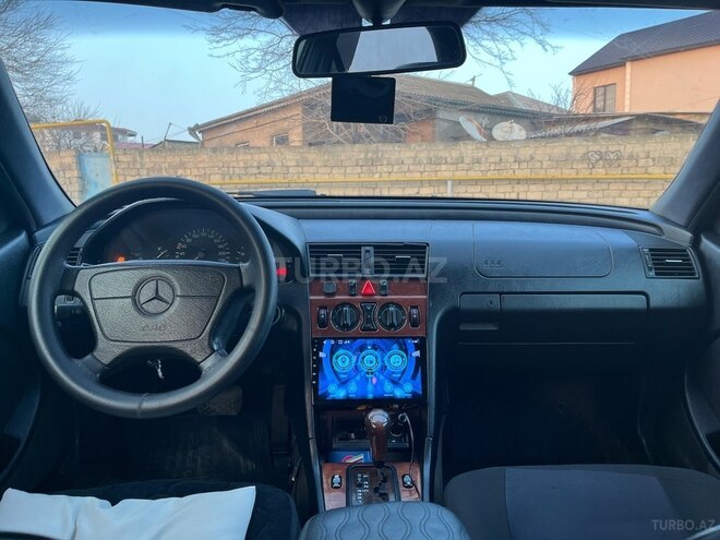 Mercedes C 180 1997, 354,000 km - 1.8 l - Bakı