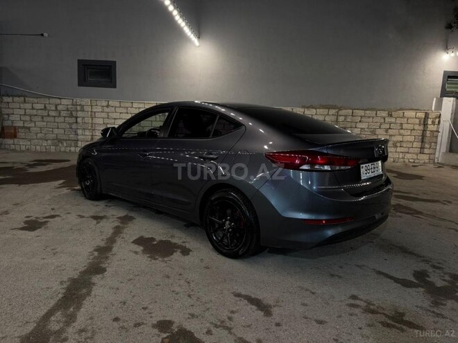 Hyundai Elantra 2018, 176,000 km - 1.6 л - Bakı