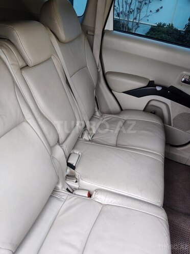 Mitsubishi Outlander 2008, 268,000 km - 3.0 l - Bakı