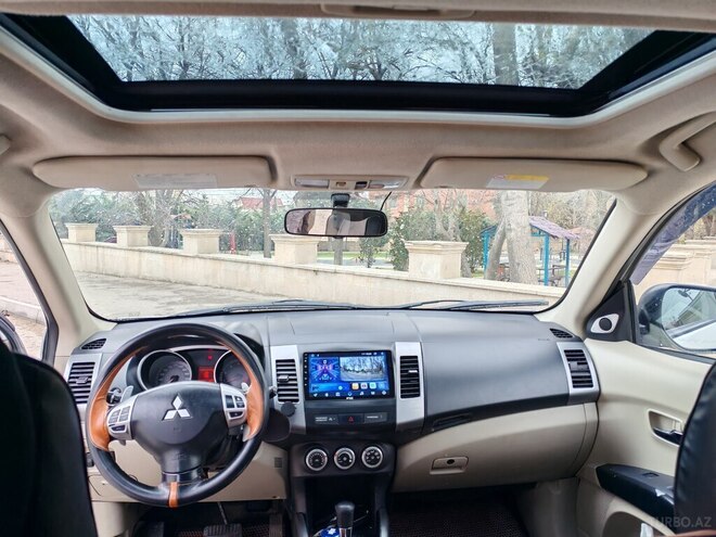 Mitsubishi Outlander 2008, 268,000 km - 3.0 l - Bakı