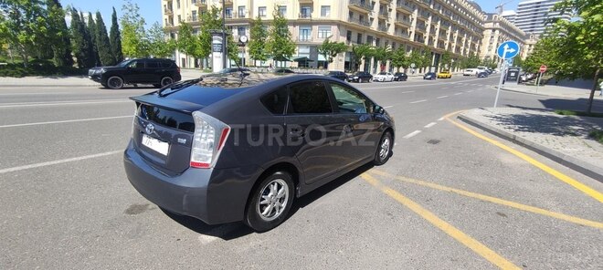 Toyota Prius 2010, 323,472 km - 1.8 l - Bakı